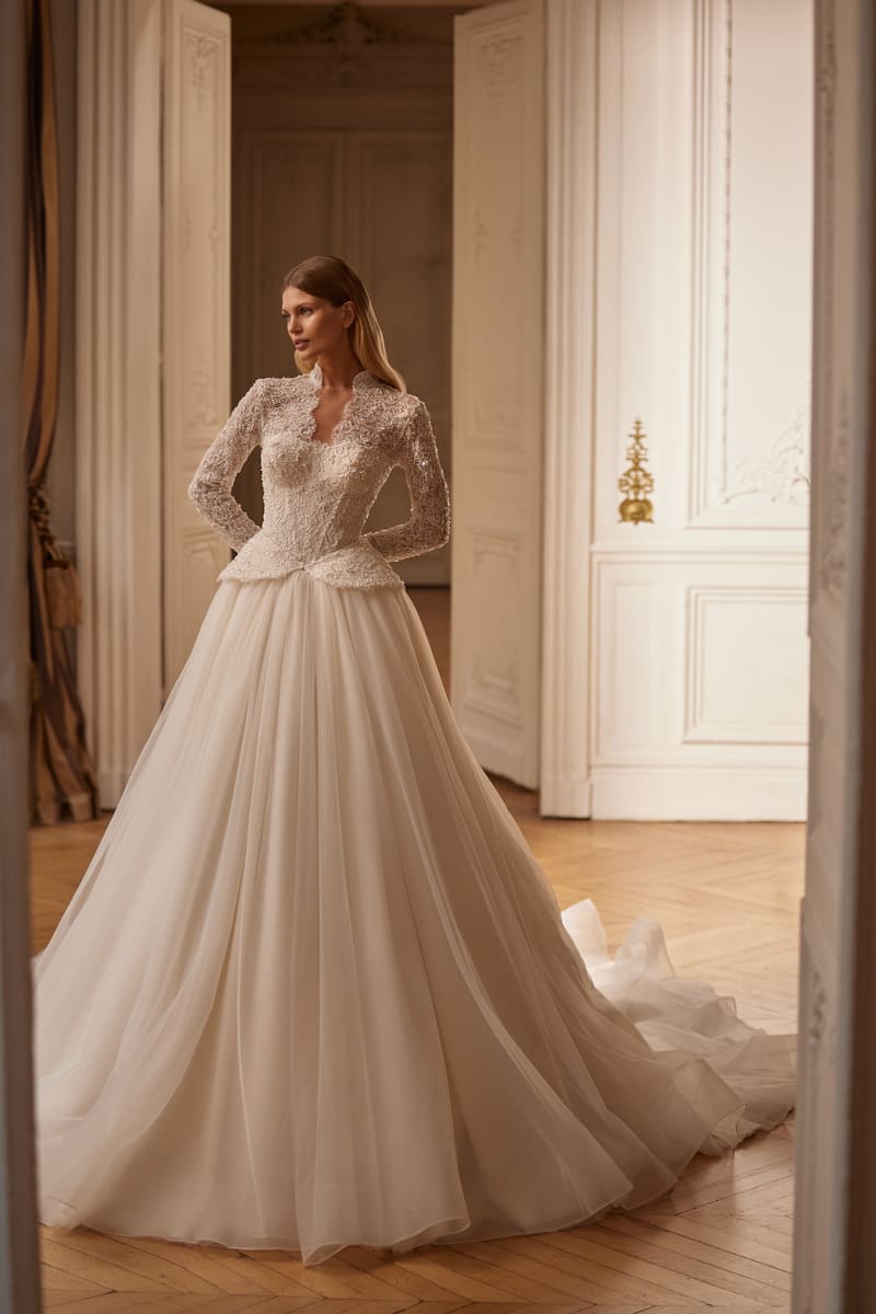 Νυφικό του οίκου Cassandra Wedding στην περιοχή Αττική